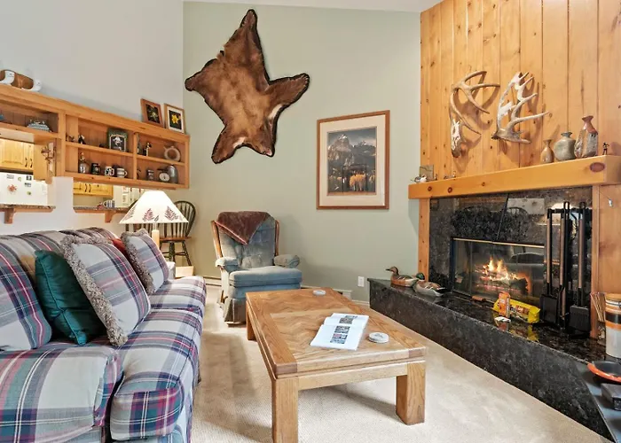 Rmr: Mountain Ash 3 In The Aspenswilsonwy Apartment